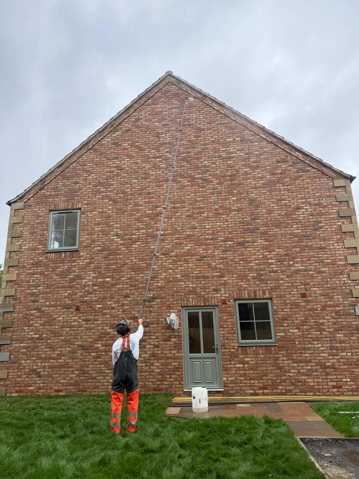 Roundhouse UK specialist cleaning the exterior of a new-build property with solar panels at Sheriff Hutton, built by Wharfedale Homes.